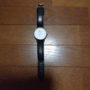 Daniel Wellington 심플 시계