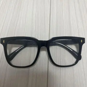 블랙 사각형 안경