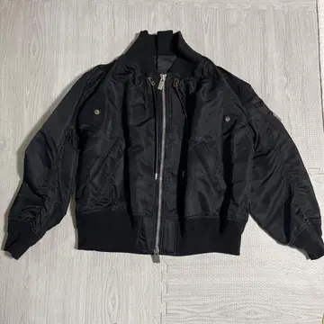 컨디션 최상 sacai 봄버 자켓 블루종 MA-1 블랙 M