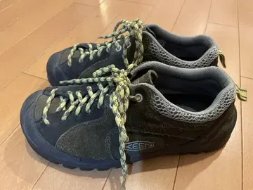 KEEN 스니커즈 그린 & 블랙