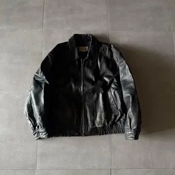 90's STJohn's Bay leather jacket