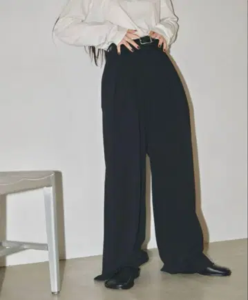 todayful 더블 턱 트윌 트라우저 블랙 36