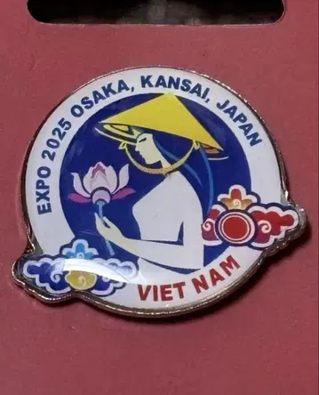 베트남 파빌리온 핀 배지