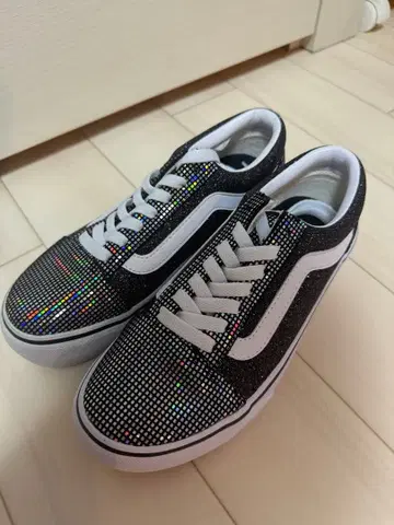 미사용 새상품 반스 VANS 스팽글 장식 로우컷 스니커즈 상자 없음