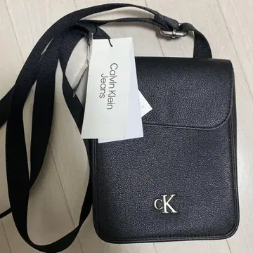 캘빈 클라인 진스 숄더백 블랙