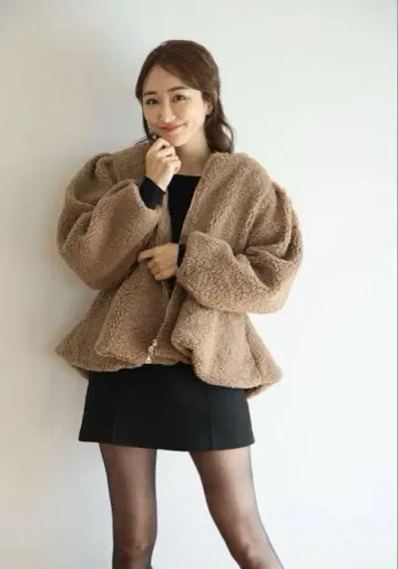 myu 노카라 푸들 퍼 플럼 자켓 SM 사이즈