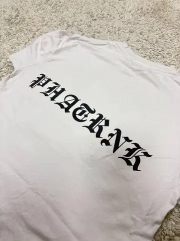 PHARNK 화이트 긴팔 셔츠 P 로고