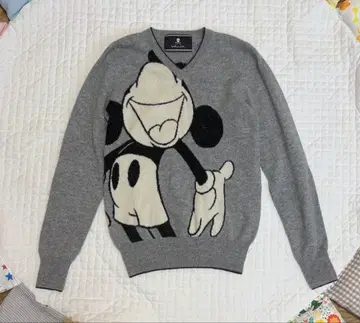 마크앤로나 미키 니트 스웨터 디즈니 캐시미어