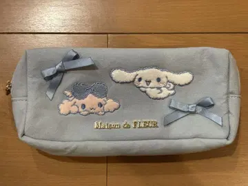[ Maison de FLEUR ] 시나모롤 파우치