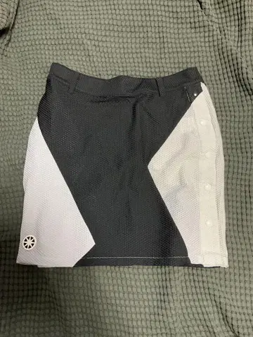 BANDEL 여성용 골프 스커트 II 블랙 화이트