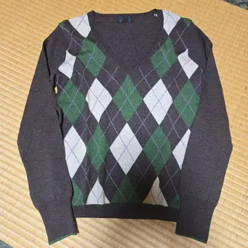 Paul Smith 다이아몬드 패턴 V넥 스웨터와 가디건