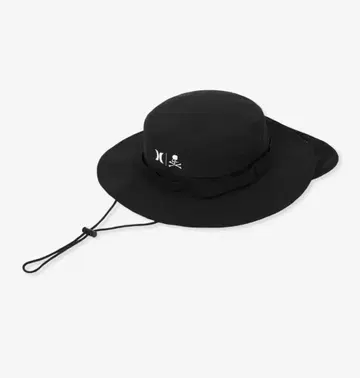 Hurley x MASTERMIND WORLD