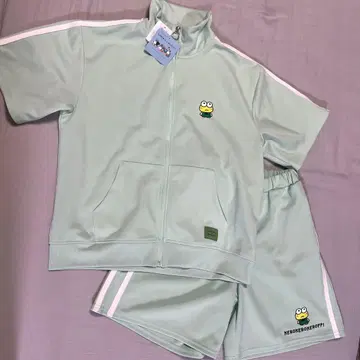 새상품 케로케로케로피 니시무라 유우지 저리 상하의 반팔 여성용 M