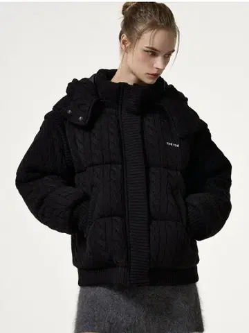 [ 공식 완판템 ] THETOE SHARD KNIT DOWN 블랙