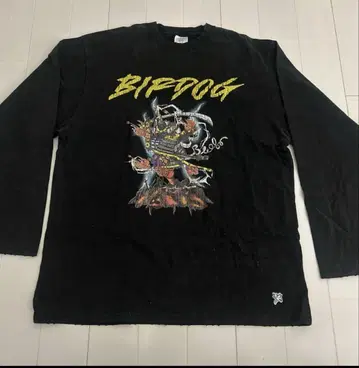 코무돗토 Birdog 기념 롱T