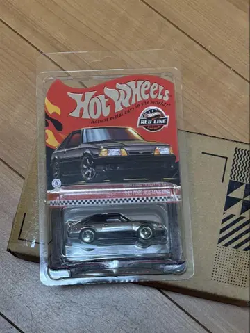 RLC Exclusive 1993 포드 머스탱 코브라 R