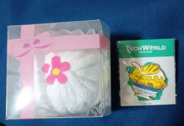 오사카 간사이 만박 TECH WORLD 핀 배지 니쿠만 타월