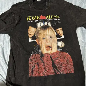 HOME ALONE 티셔츠 블랙