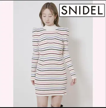 SNIDEL 스트라이프 패턴 니트 원피스