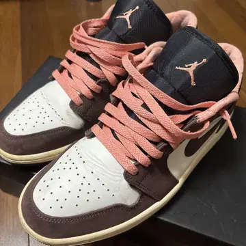 Jordan 로우컷 스니커즈 브라운/화이트