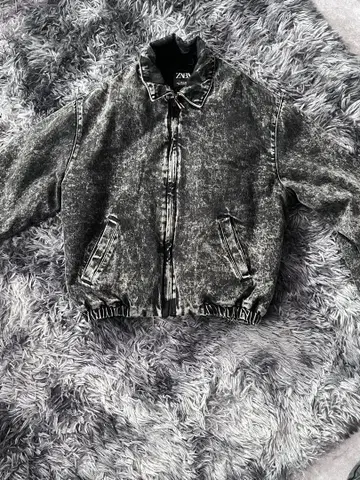 ZARA 크롭 데님 자켓