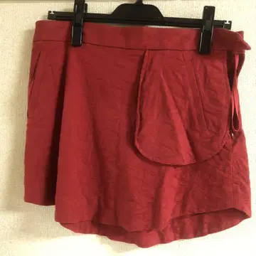 [비비안] 빨간색 플레어 스커트 사이드 포켓 포함