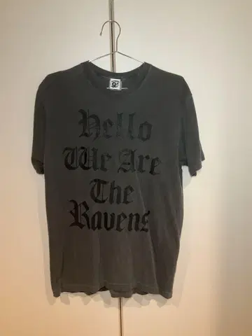 THE RAVENS Hello We Are The Ravens 티셔츠