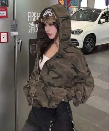카모플라쥬 후드 부착 후드티 M 사이즈