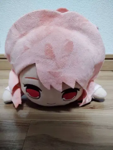 컬러풀 피치 노아 누워있는 봉제 인형