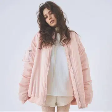 펠리큘 페일 컬러 개더 블루종 핑크