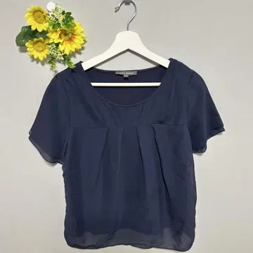 LAURA ASHLEY 네이비 반팔 프릴 이너 블라우스 L 사이즈
