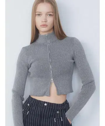 EMODA 에모다 PLATING RIB ZIP KNIT