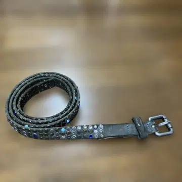 CURIOSO 메탈릭 스터드 벨트 그레이