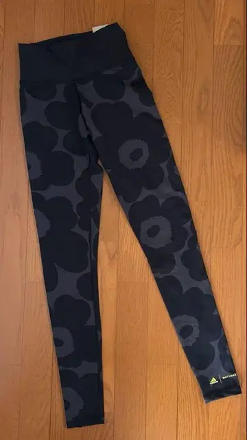 새상품 아디다스 x 마리메꼬 adidas x marimekko 레깅스