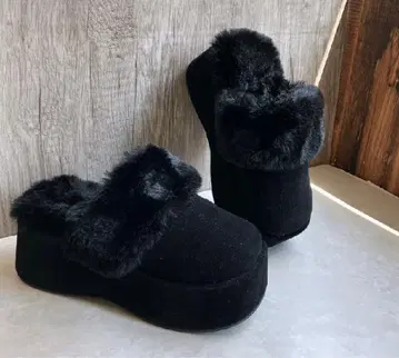 블랙 에코퍼 무스탕 샌들 어그 부츠