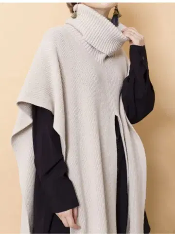 osmosis 터틀 니트 판초 아이보리