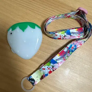 [ 가격 인하 ] 산리오 퓨로랜드 미라클 이치고 라이트 스트랩 2개 세트