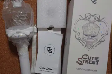 CUTIE STREET 큐스토 응원봉