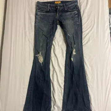 MOUSSY 데미지 부츠컷 데님