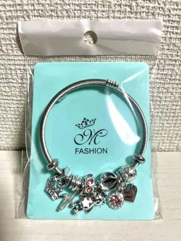 오사카 엑스포 네팔관 팔찌