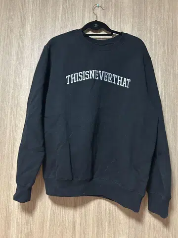 THISISNEVERTHAT 블랙 맨투맨