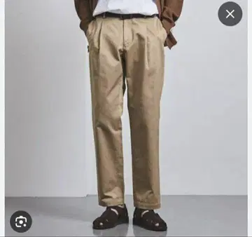 UNITED ARROWS 치노 테이퍼드 팬츠 사이즈 S 일본제 베이지