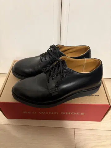 RED WING 포스트맨