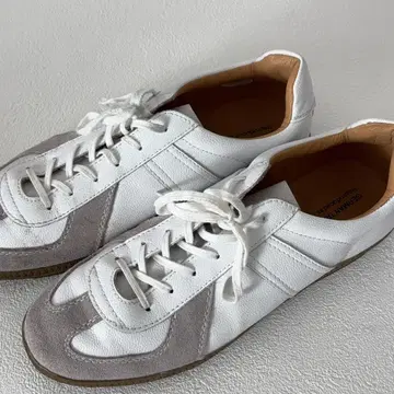 애로우즈 저먼 트레이너 스니커즈 41 화이트 그린 라벨