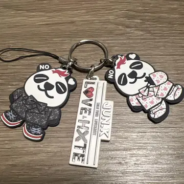 JUN.K 팬더 키링 세트
