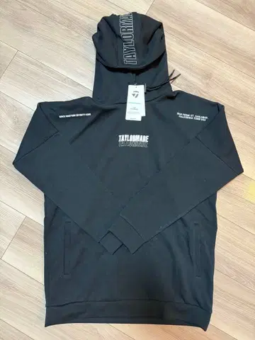 TAYLORMADE 블랙 후드티 골프용