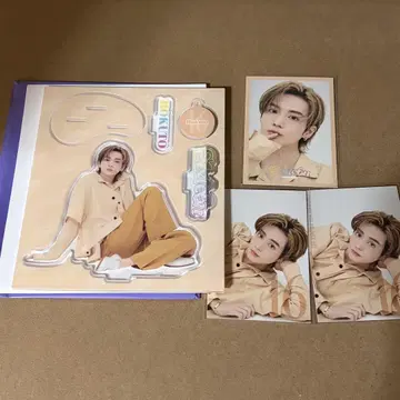 요시노 호쿠토 아크릴 스탠드 포토 카드 세트