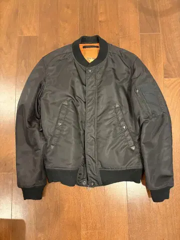 미국제 론 헤르만 MA-1 블랙 M 사이즈