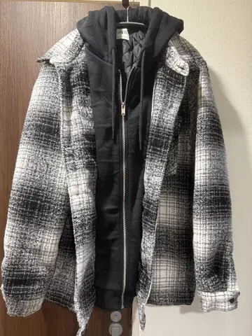 ZARA 레이어드 스타일 체크 자켓 L 사이즈