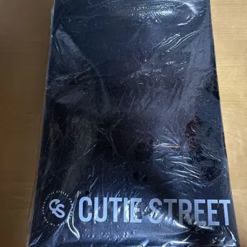 [ 미개봉 새상품 ] CUTIE STREET VIP 혜택 큐스토